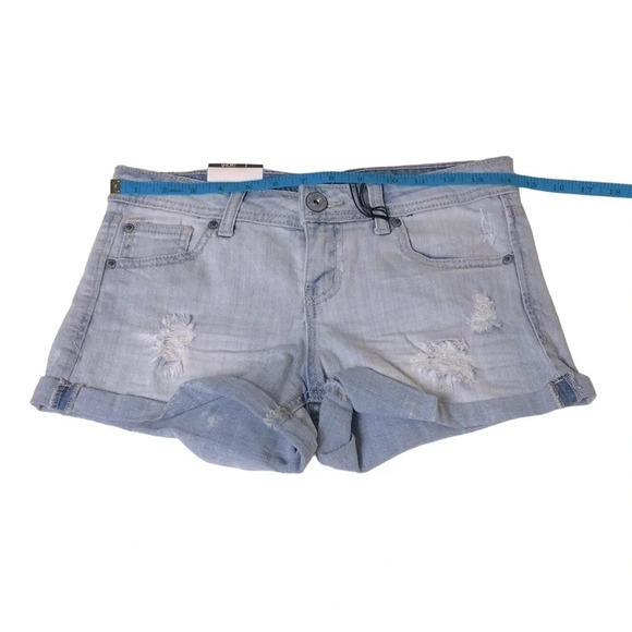 NEW Vanilla Star Light Wash Distress Short Size 3 - Picture 5 of 7